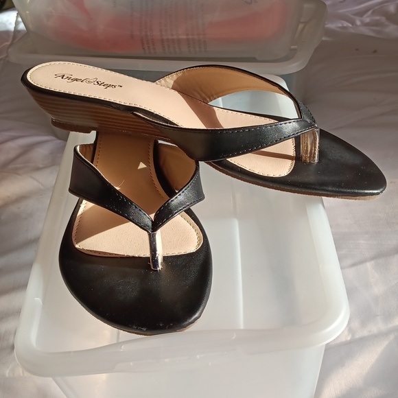 Angel steps wedge thongs - Picture 2 of 6